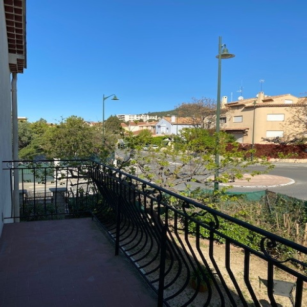 Offres de location Appartement Hyères 83400