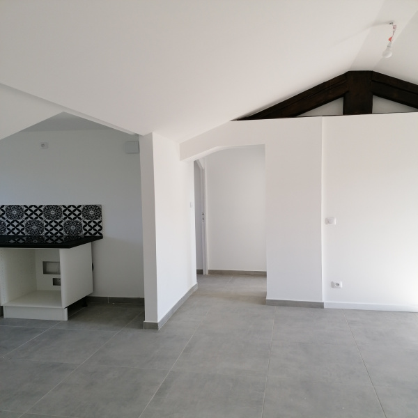 Offres de location Appartement Hyères 83400