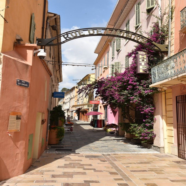 Offres de vente Immeuble Hyères 83400