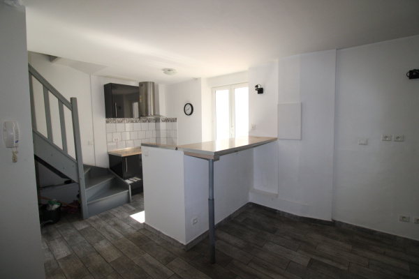 Offres de location Duplex Hyères 83400