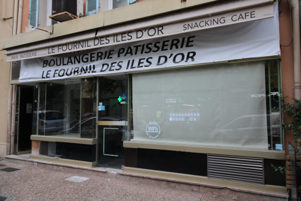 Location Immobilier Professionnel Local commercial Hyères 83400