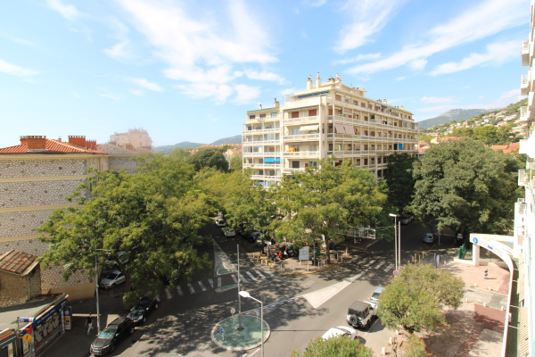 Offres de location Appartement Toulon 83000