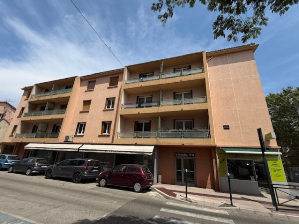 Offres de location Appartement Hyères 83400