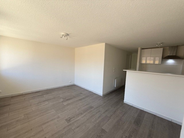 Offres de location Appartement Hyères 83400